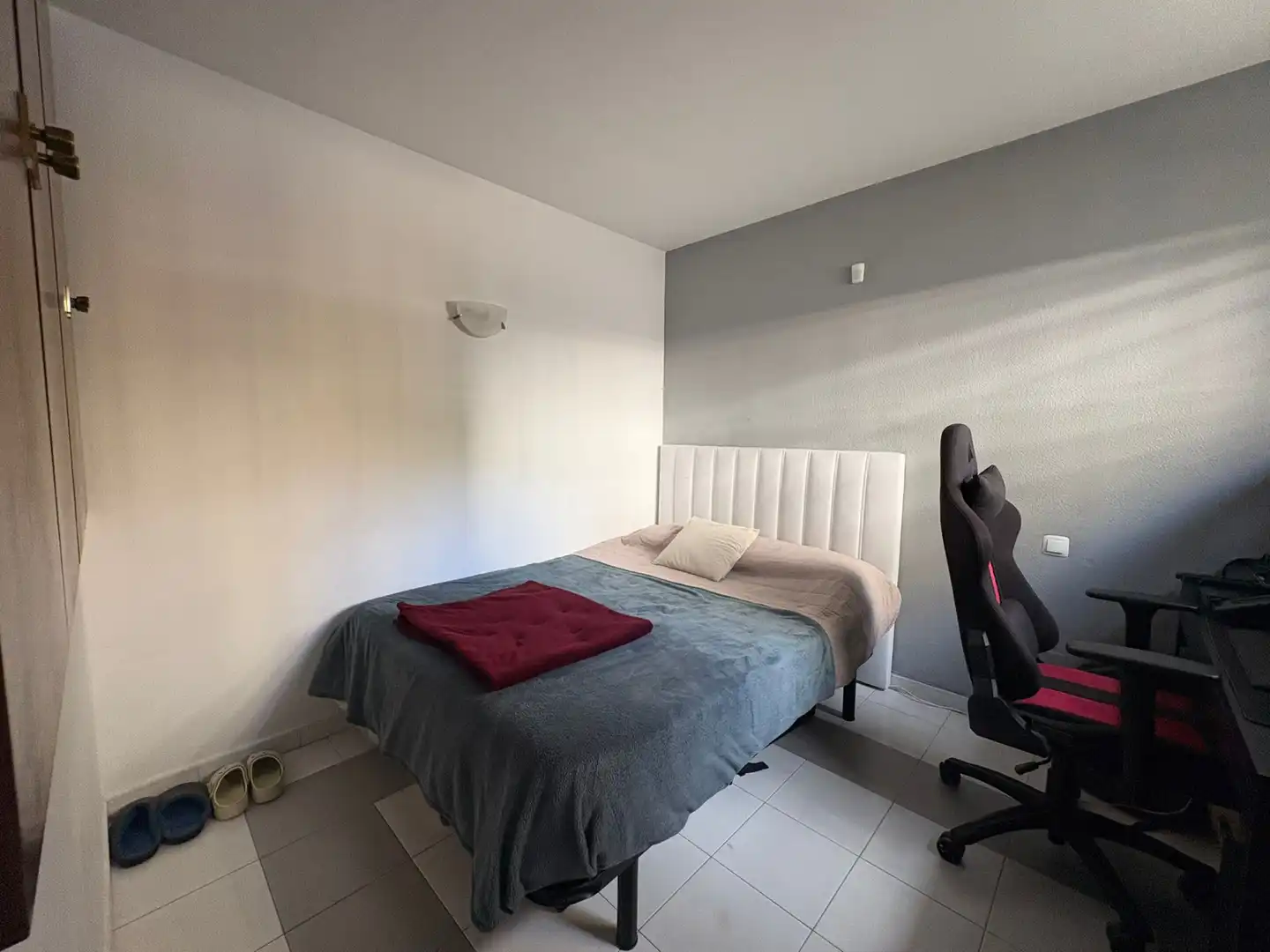 Schlafzimmer von Wohnung zum Verkauf in Salou mit Klimaanlage, Heizung und Terrasse