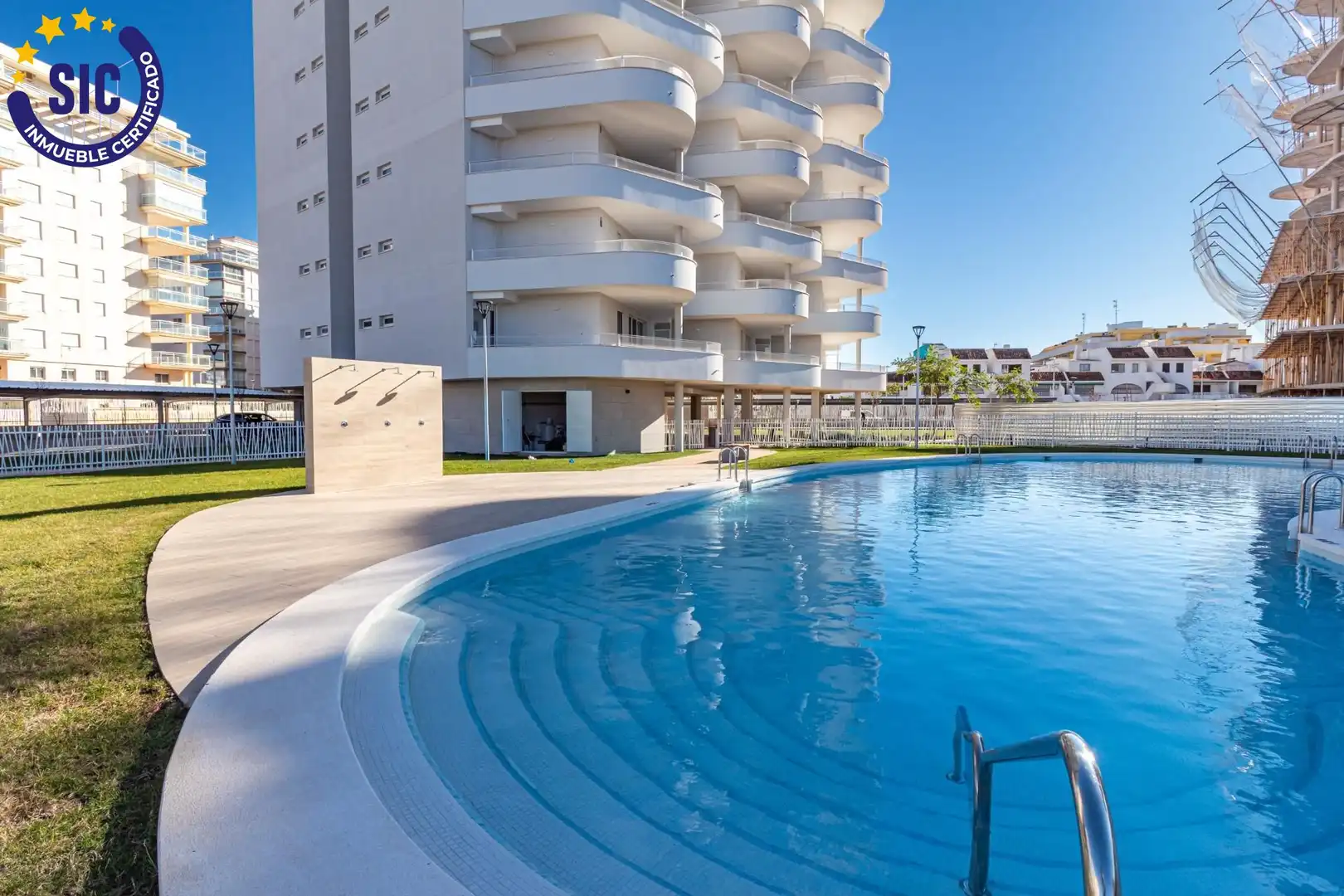 Piscina de Ático en venta en Peñíscola / Peníscola con Terraza y Piscina comunitaria