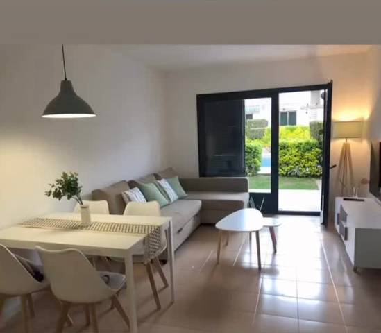Apartamento en Alquiler en Carrer del Becadell en Platja de Pals