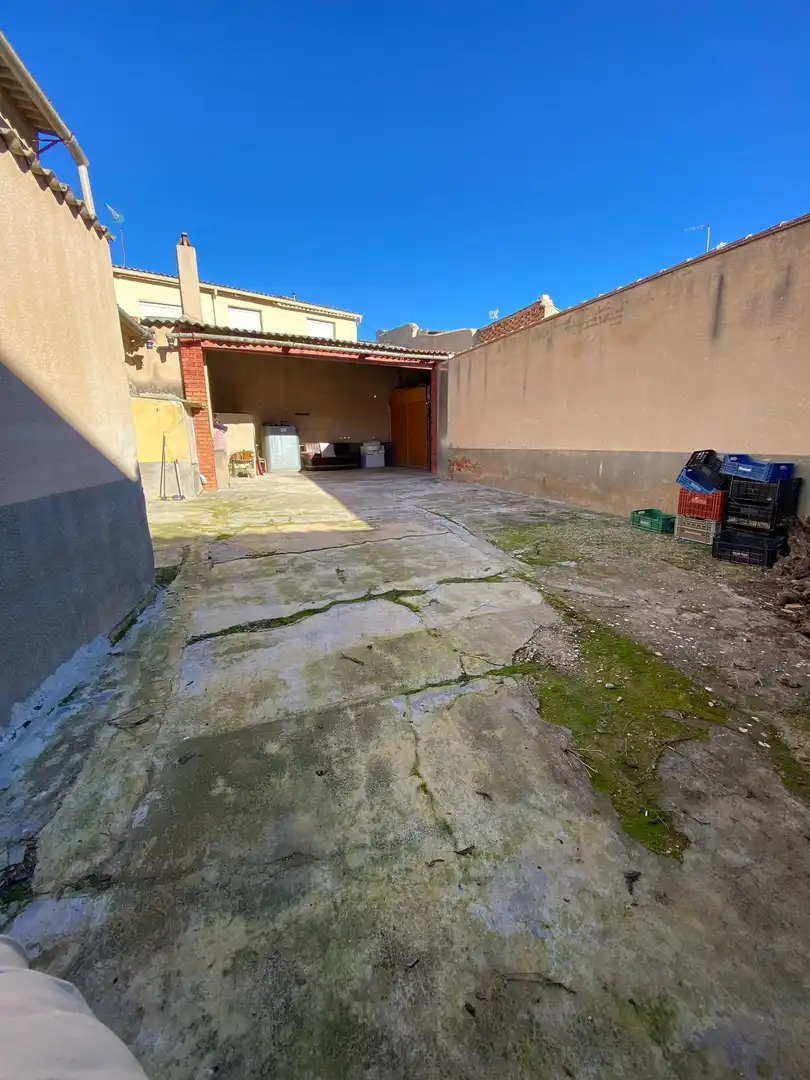 Parking de Casa o chalet en venta en Villacañas con Calefacción, Parquet y Amueblado