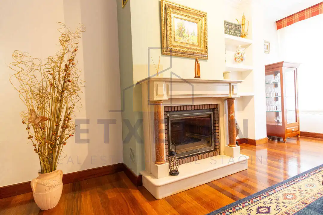 Sala d'estar de Casa o xalet en venda en Igorre amb Calefacció, Jardí privat i Traster