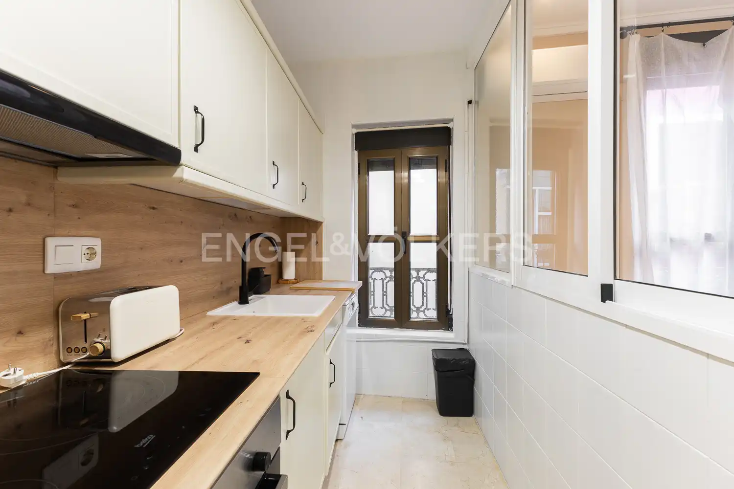 Cocina de Piso en venta en Valencia con Aire acondicionado, Calefacción y Balcón