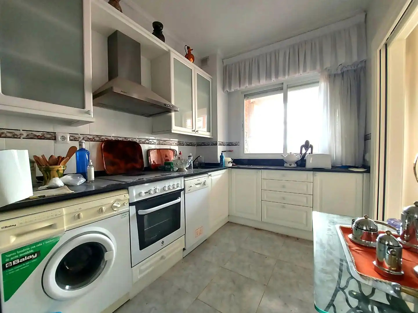 Kitchen of Flat for sale in Residencia