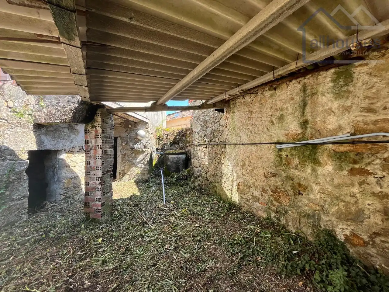 Finca rústica en venda en A Guarda   amb Jardí privat i Traster