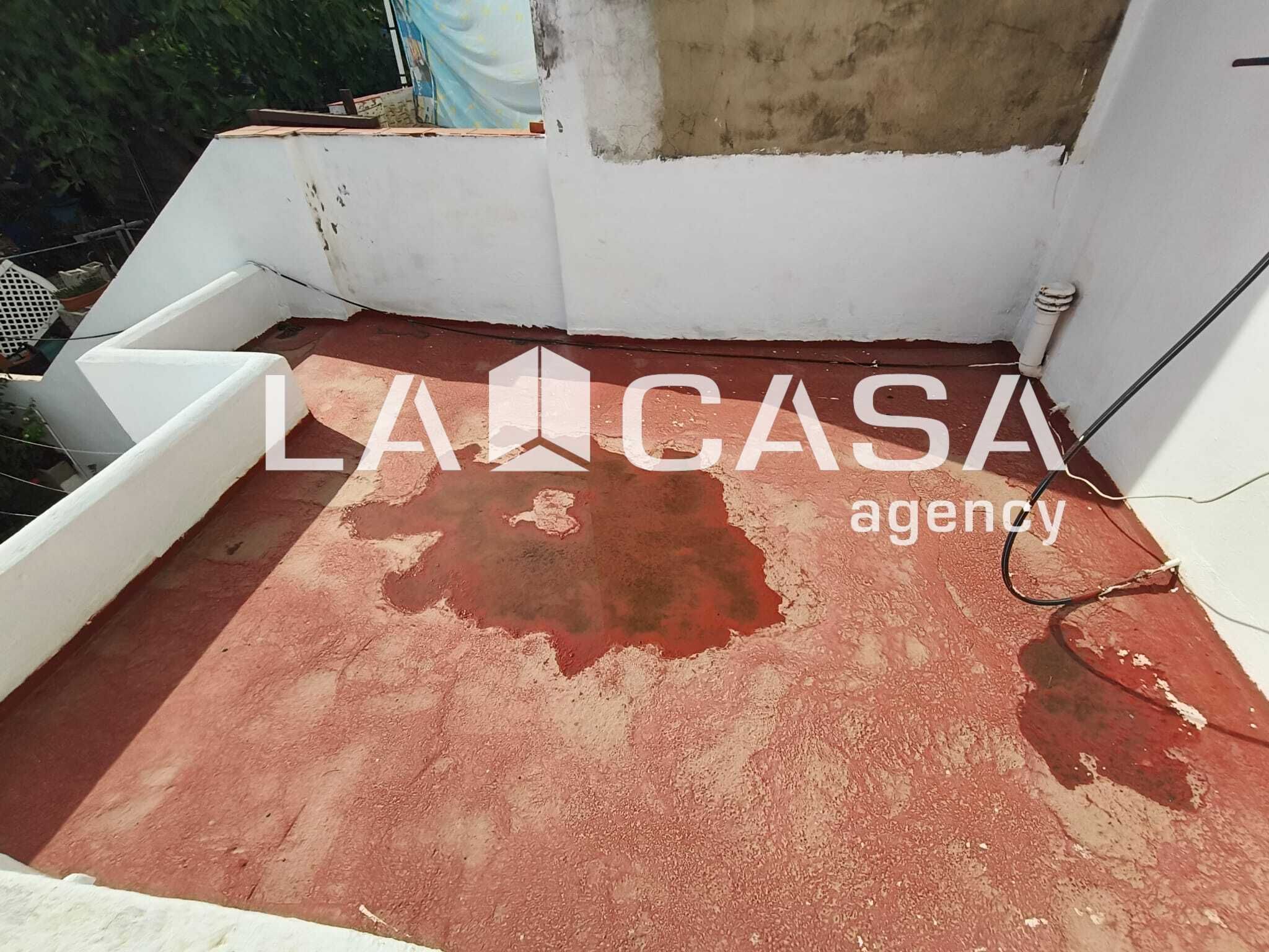 House or chalet for sale in Algeciras  with Terrace and Storage room
