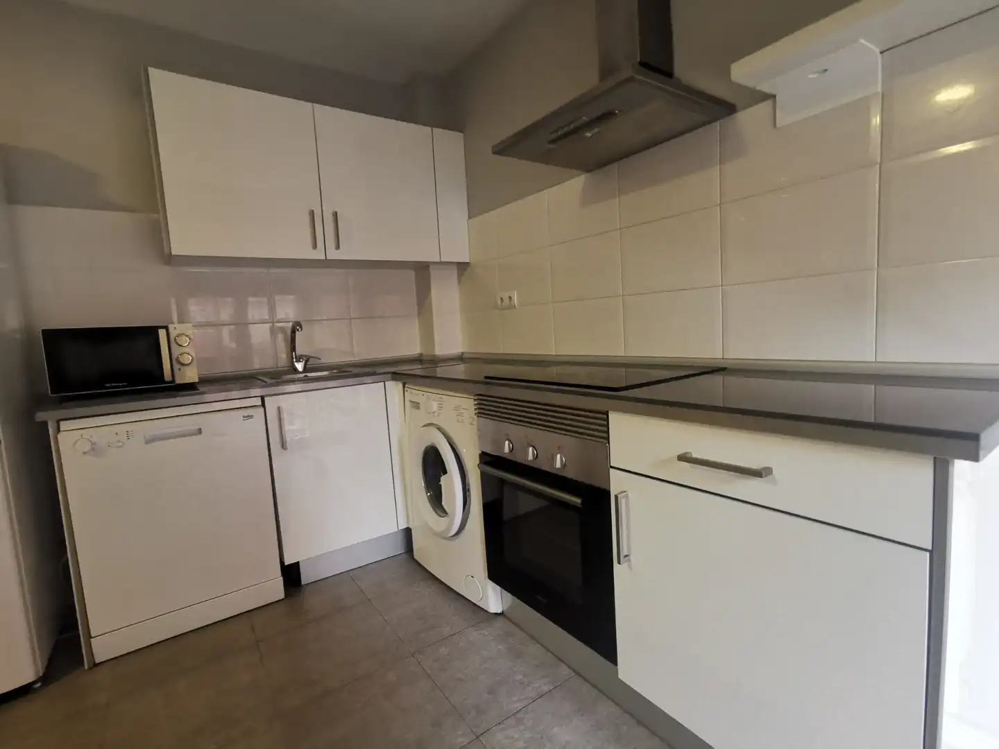 Wohnung zur Miete in Paseo de Canalejas, Sancti Spiritus - San Juan