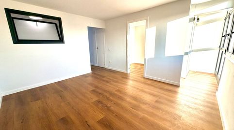 Foto 2 de Pis en venda a Carrer de Cristóbal de Moura, La Catalana, Sant Adrià de Besòs