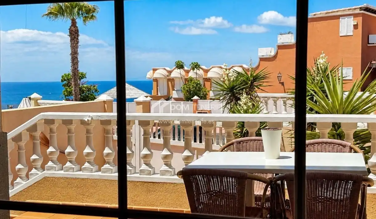 Terrace of Ground floor for rent in Adeje  with Terrace, Swimming Pool and Furnished