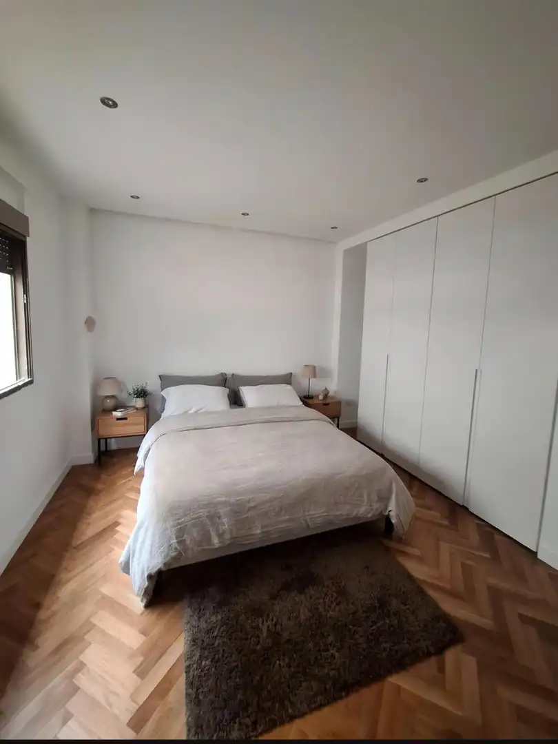 Habitación de Piso en venta en Serra con Balcón
