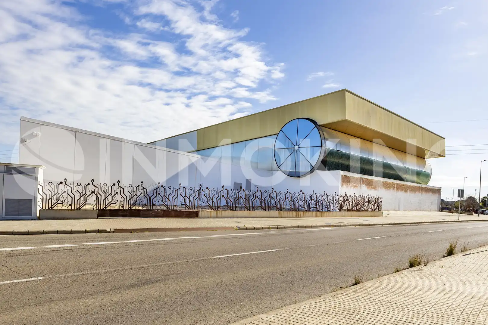 Außenansicht von Fabrikhallen zum Verkauf in Valencia