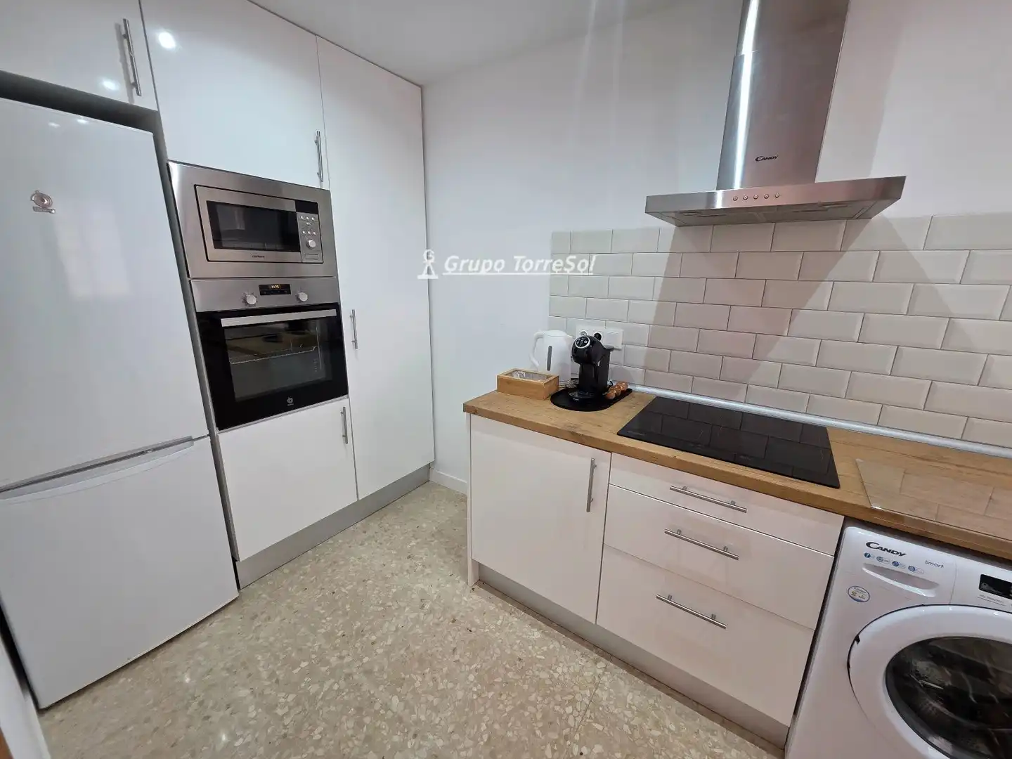 Kitchen of Flat for sale in Elche / Elx  with Air Conditioner, Heating and Terrace