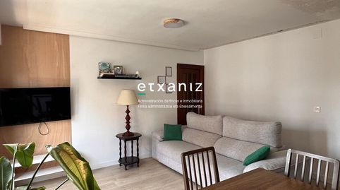 Foto 2 de Piso de alquiler en Garro Kalea, Intxaurrondo, Donostia - San Sebastián