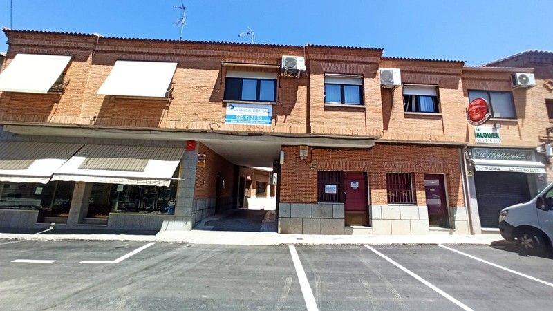Vista exterior de Pis en venda en Gálvez