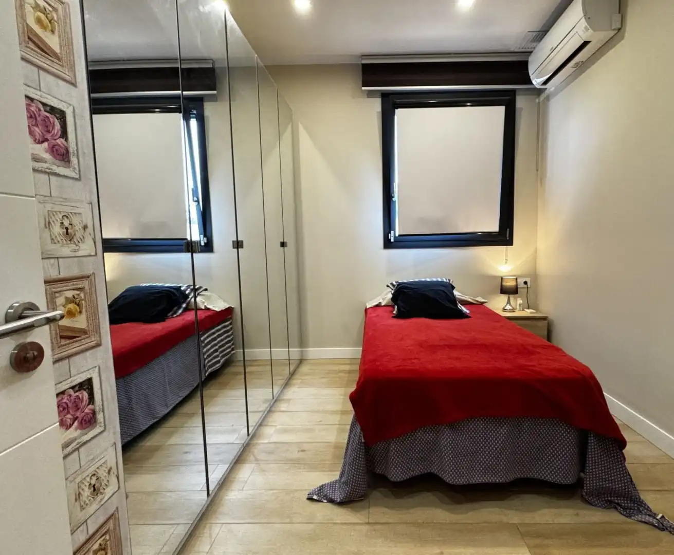 Habitación de Casa o chalet en venta en Cubelles con Aire acondicionado, Calefacción y Jardín privado