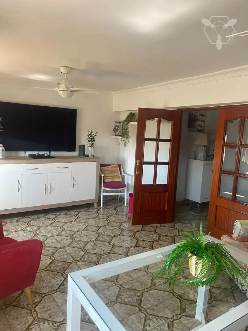 Sala d'estar de Pis en venda en Huelva amb Moblat