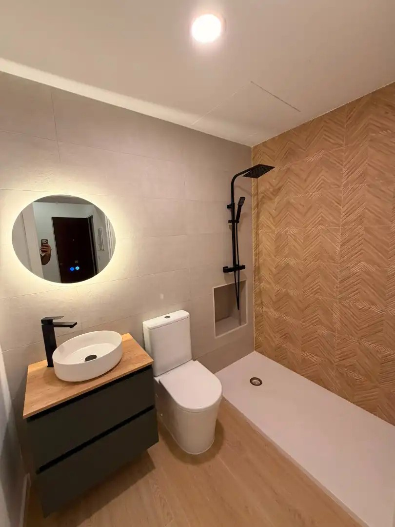 Baño de Piso en venta en Badajoz con Aire acondicionado