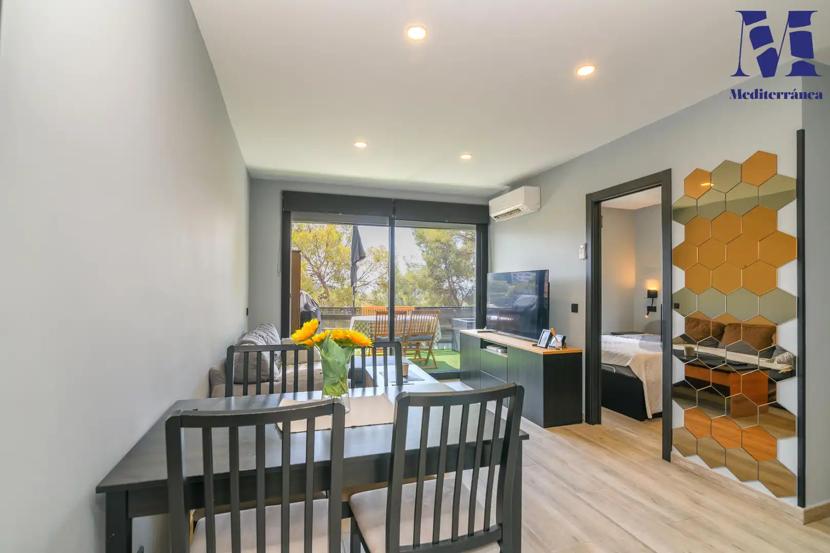 Menjador de Apartament en venda en Castelldefels amb Aire condicionat, Calefacció i Terrassa