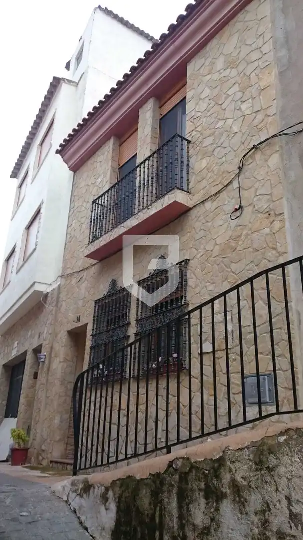 House with terrace for sale in Eslida, imagen 3