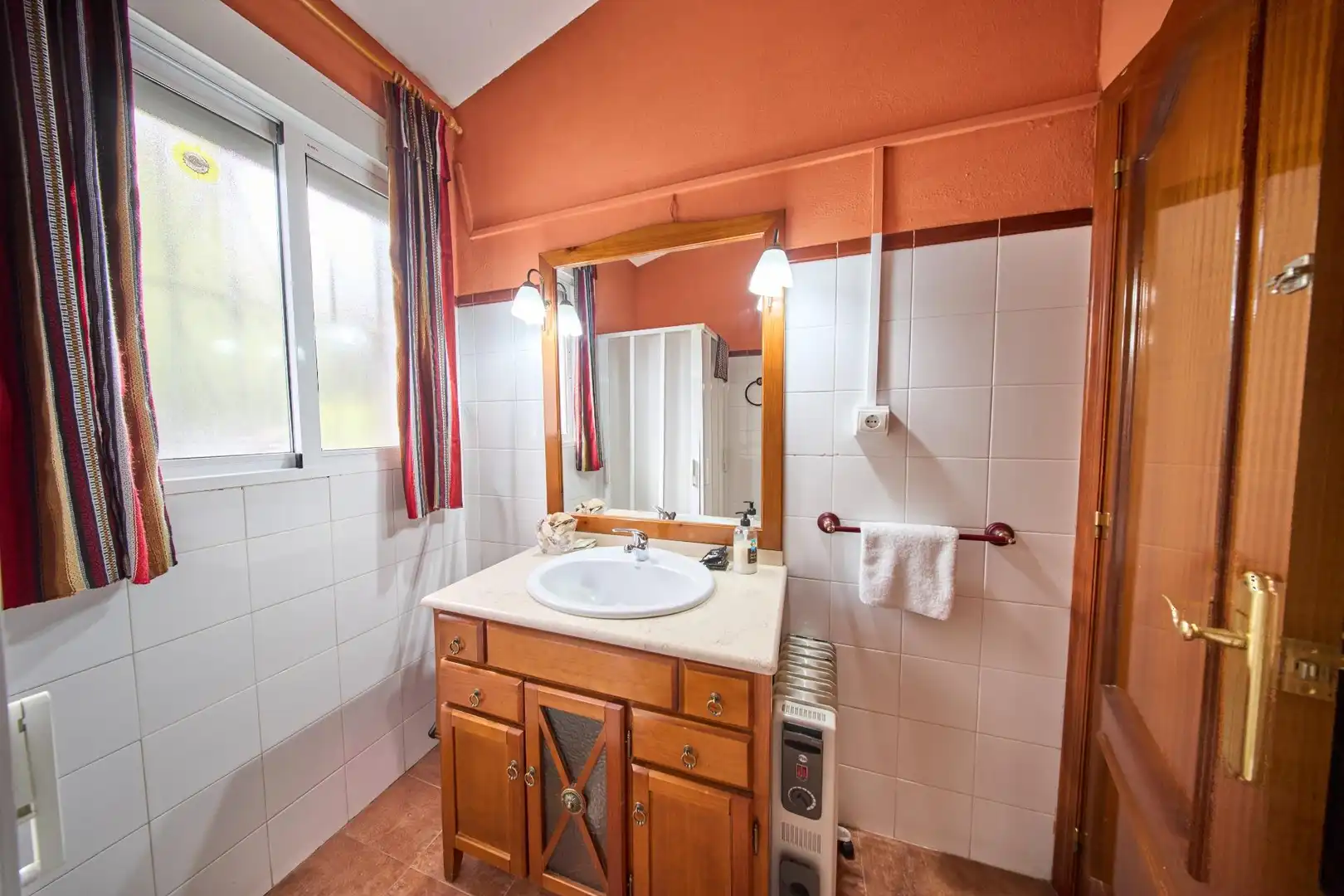 Country homes for sale in MEDINA AZAHARA, 16, Puebla de Don Fadrique