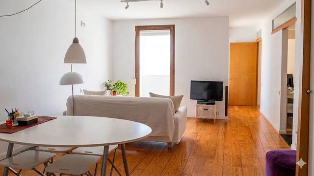 Piso en Venta en Calle de Lavapiés en Embajadores - Lavapiés