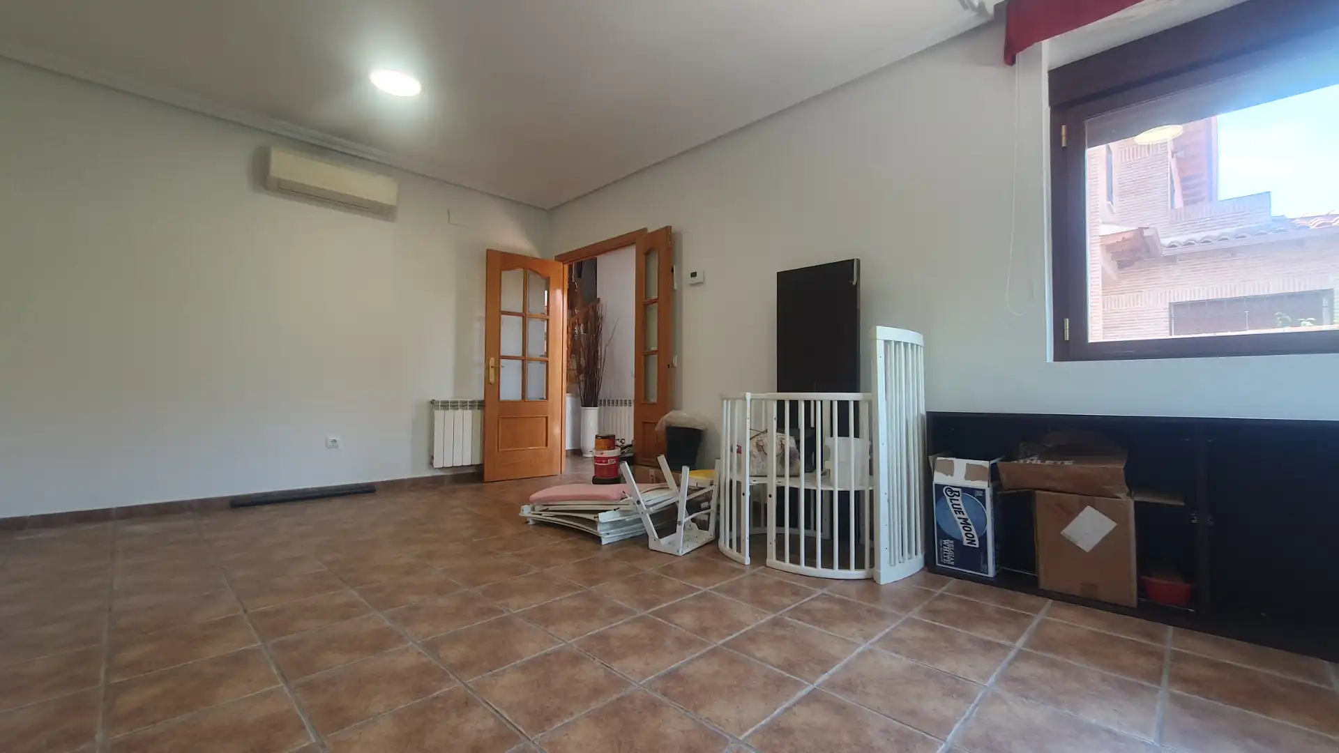 Casa adosada en venda en Olías del Rey amb Aire condicionat, Calefacció i Jardí privat