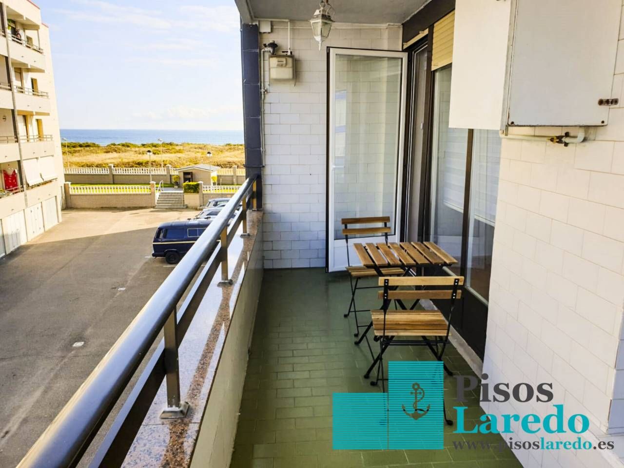 Terrace of Flat to rent in Laredo  with Terrace and Furnished