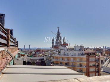 Penthouse mit Aufzug zum Verkauf in Lepant