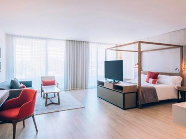 Hotel in vendita a Llevant