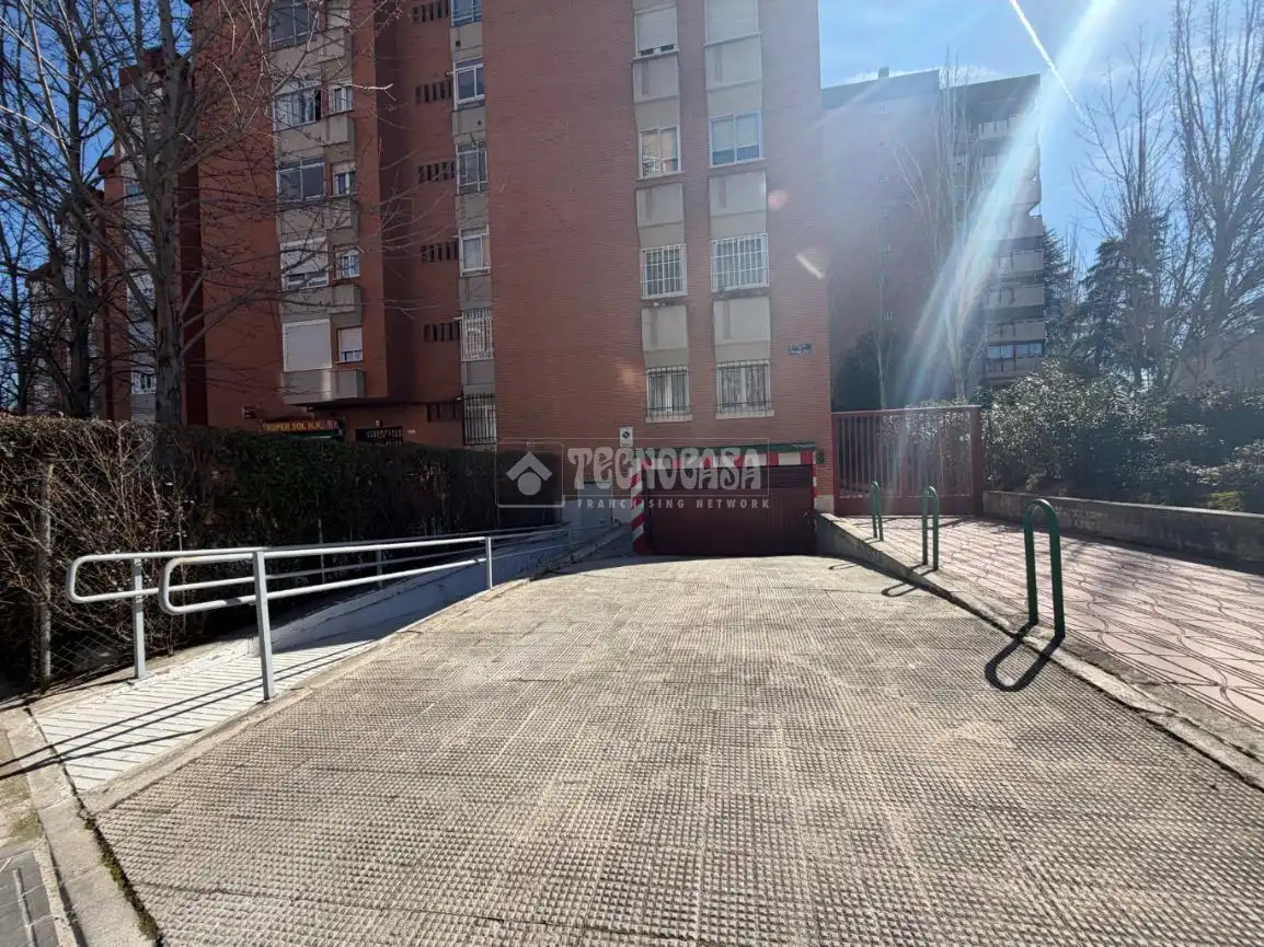 Parking de Garaje en venta en Madrid