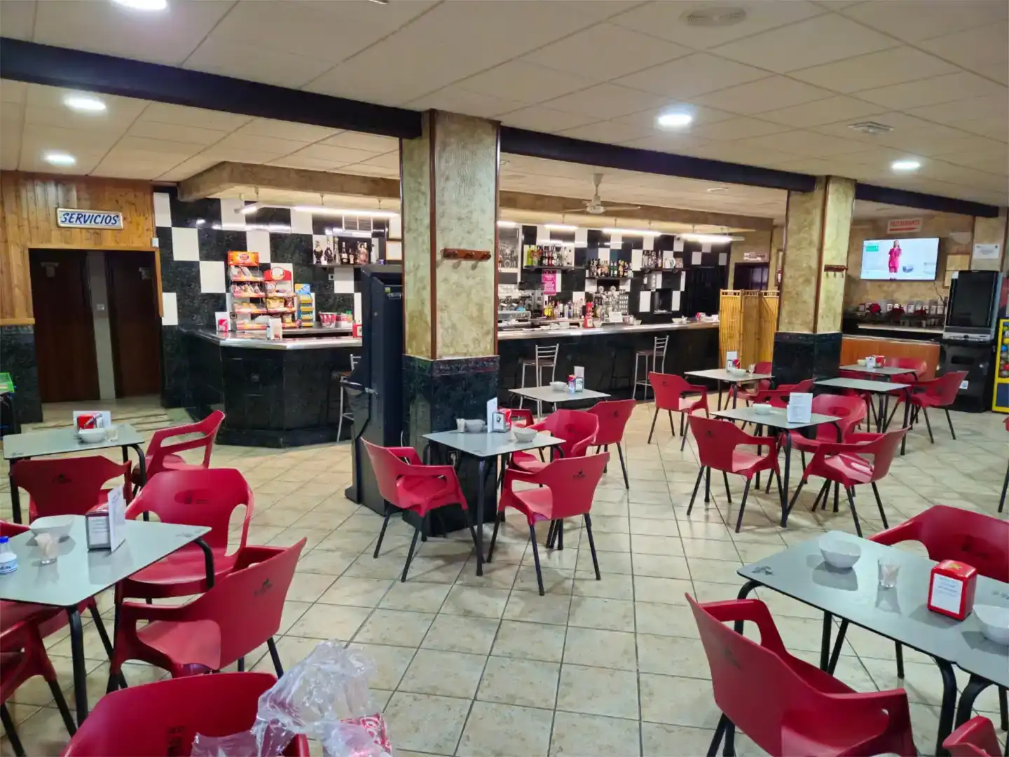 Local en venta en Rus con Aire acondicionado