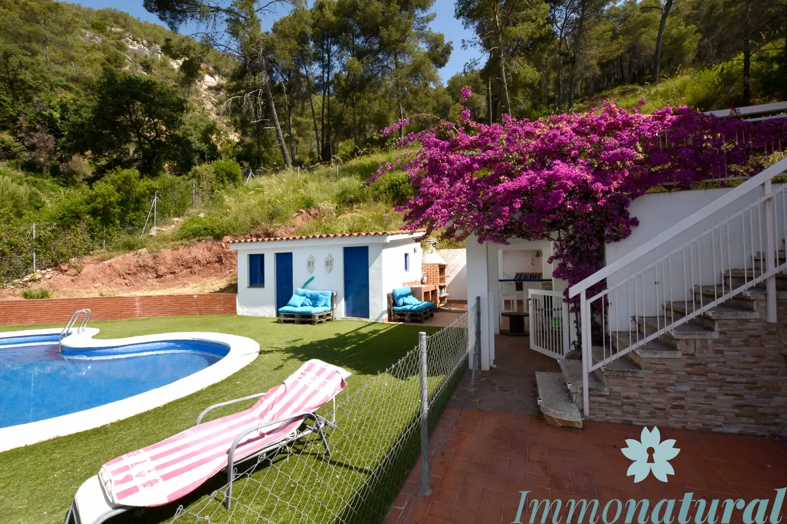 Piscina de Casa o chalet en venta en Torrelles de Llobregat con Aire acondicionado, Calefacción y Jardín privado