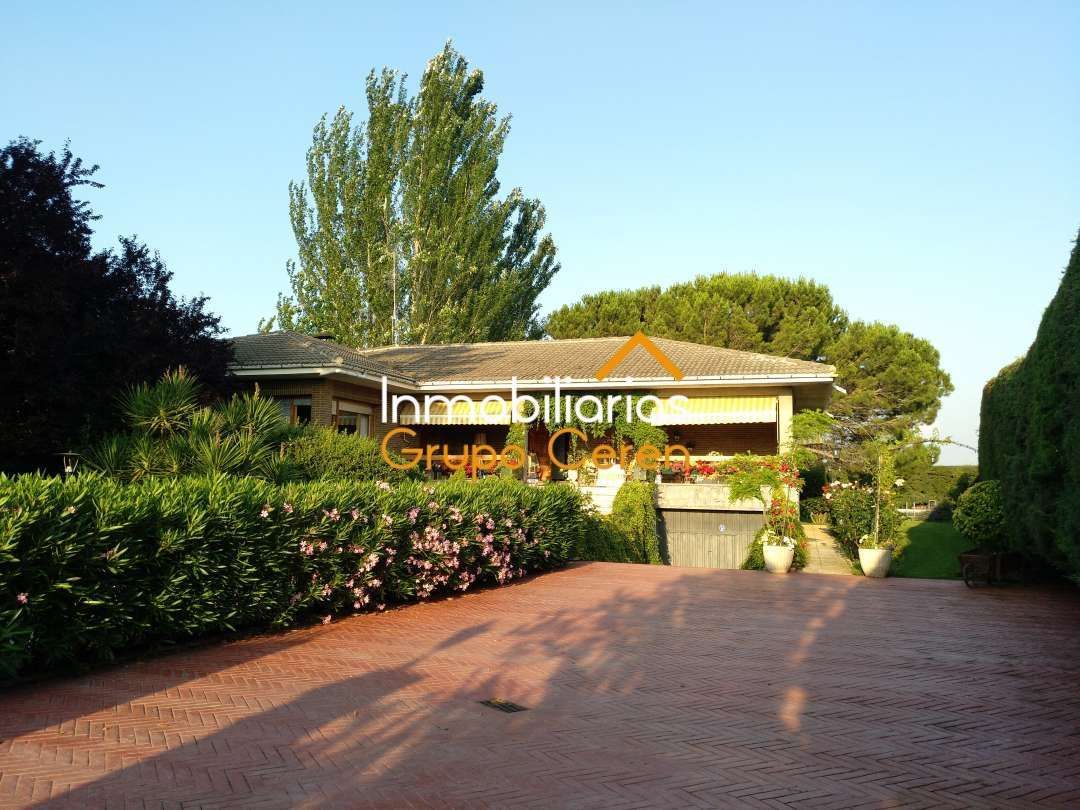 Jardín de Casa o chalet en venta en Santo Domingo de la Calzada con Calefacción, Jardín privado y Terraza