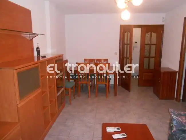 Sala d'estar de Pis de lloguer en Madrid amb Aire condicionat, Terrassa i Moblat