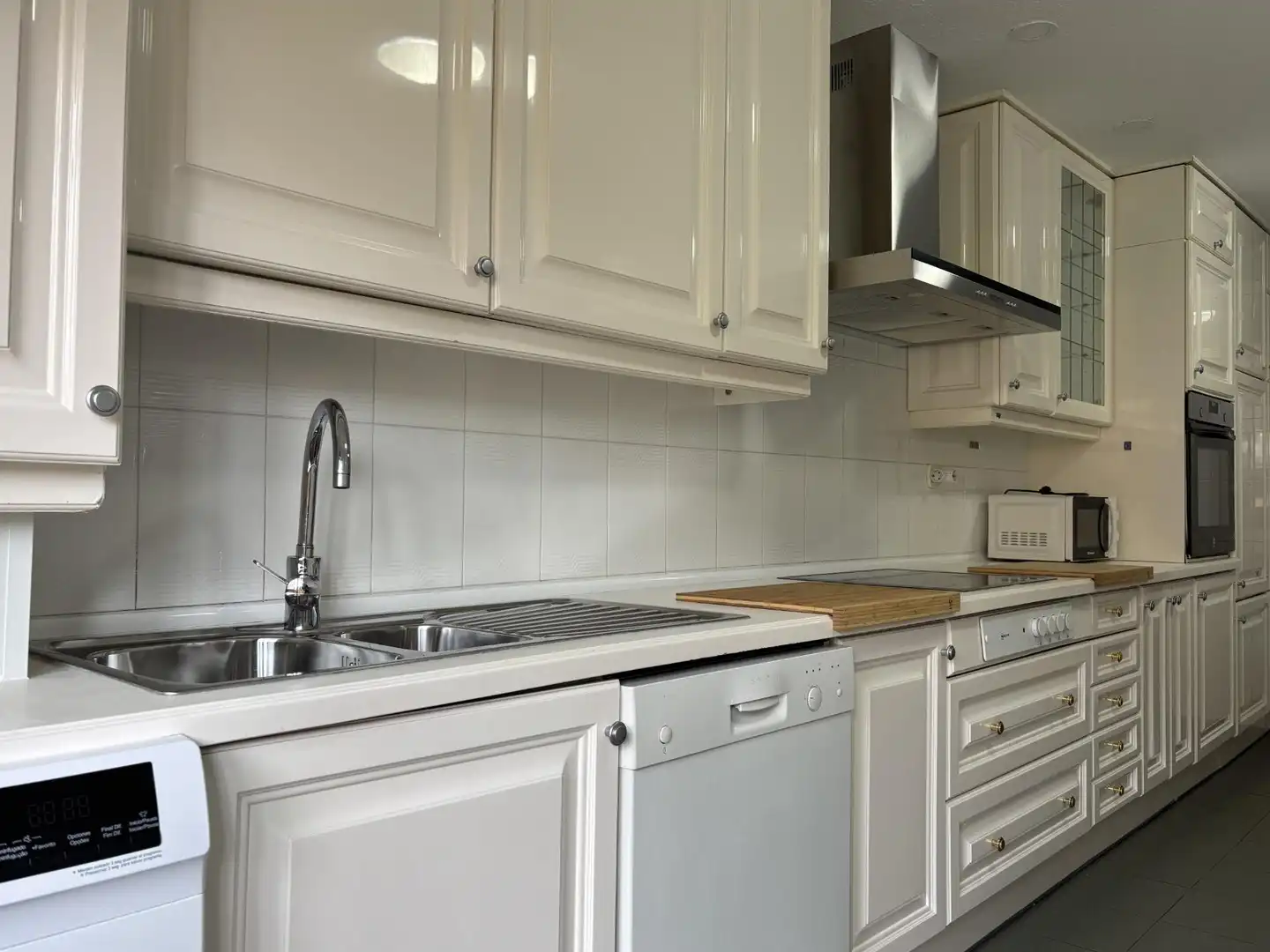 Kitchen of Flat for rent in Madrid  with Air Conditioner, Heating and Parquet flooring