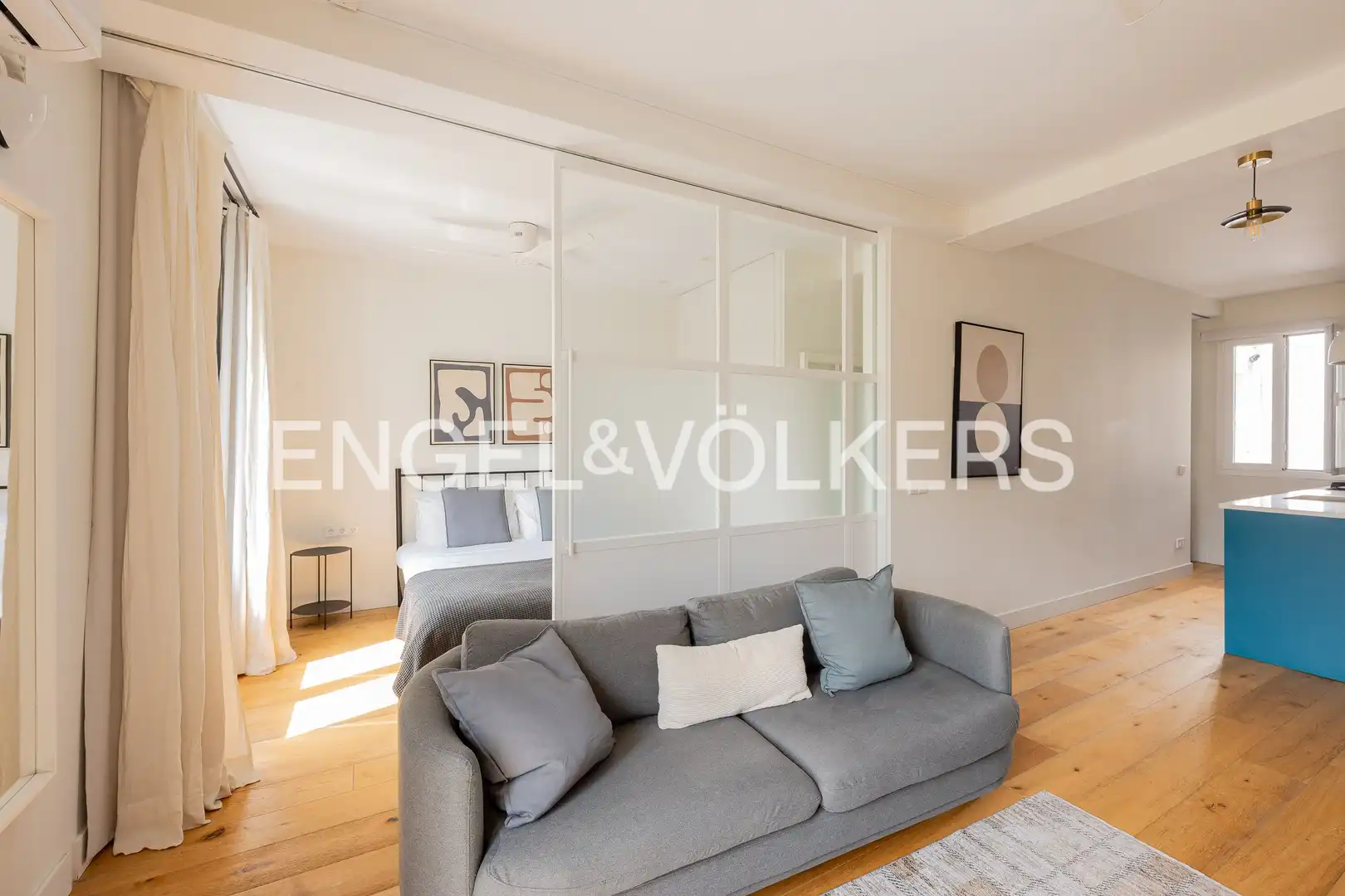 Exterior view of Flat for rent in Madrid  with Air Conditioner, Heating and Furnished