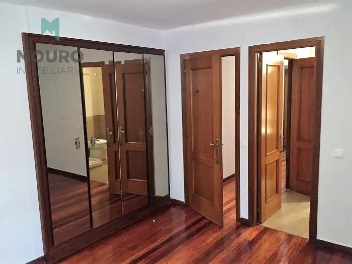 Piso con terraza en venta en Travesía Valderrama, imagen 13