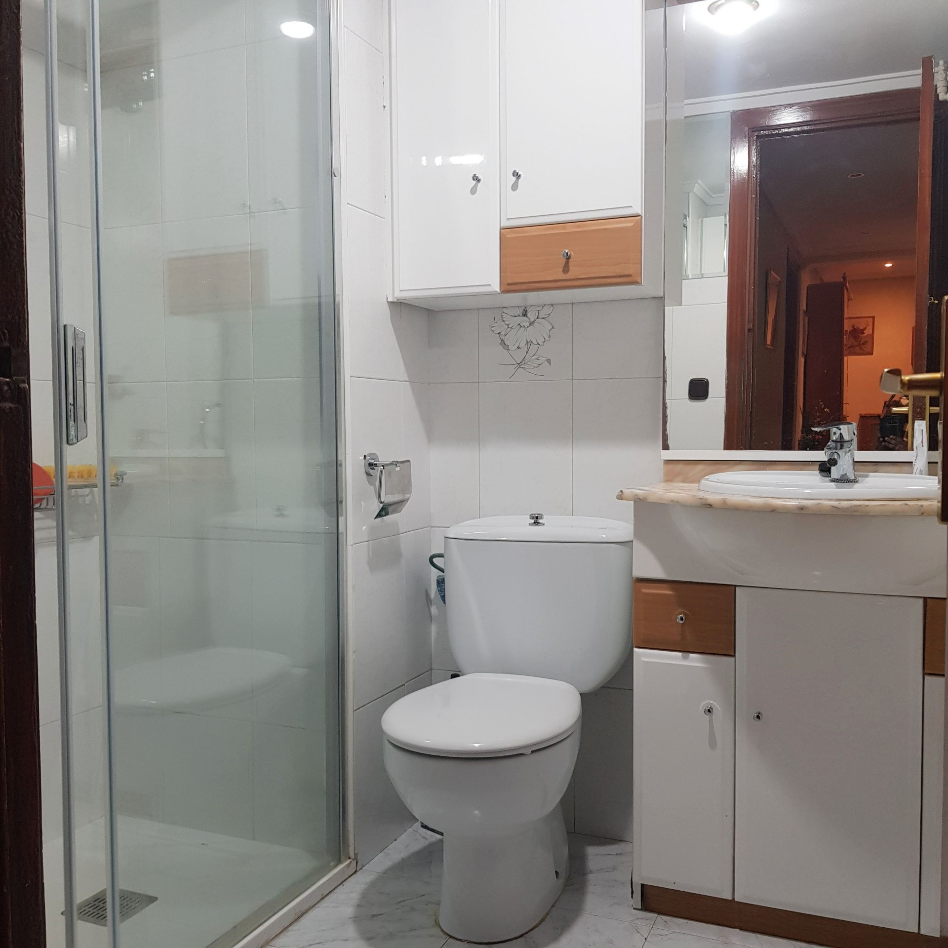 Bathroom of Flat for sale in Vitoria - Gasteiz  with Heating, Parquet flooring and Terrace
