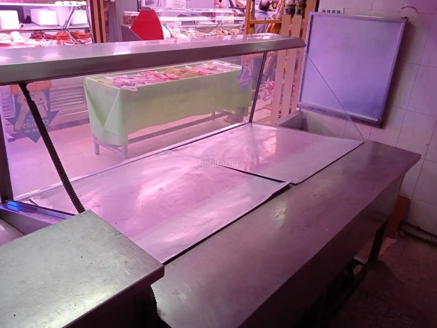Local comercial en alquiler en Calle Cid Campeador 1