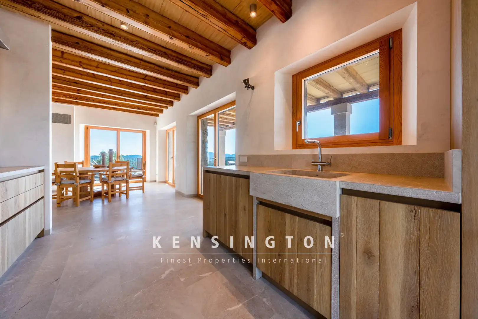 Küche von Country house zum Verkauf in Son Servera mit Klimaanlage, Heizung und Terrasse