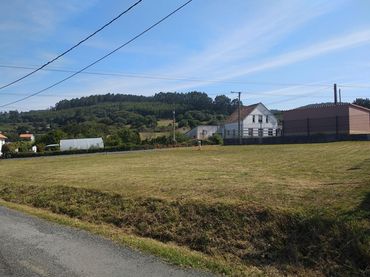 Wohnbaugrundstück zum Verkauf in Sedes - Pedroso - Doso