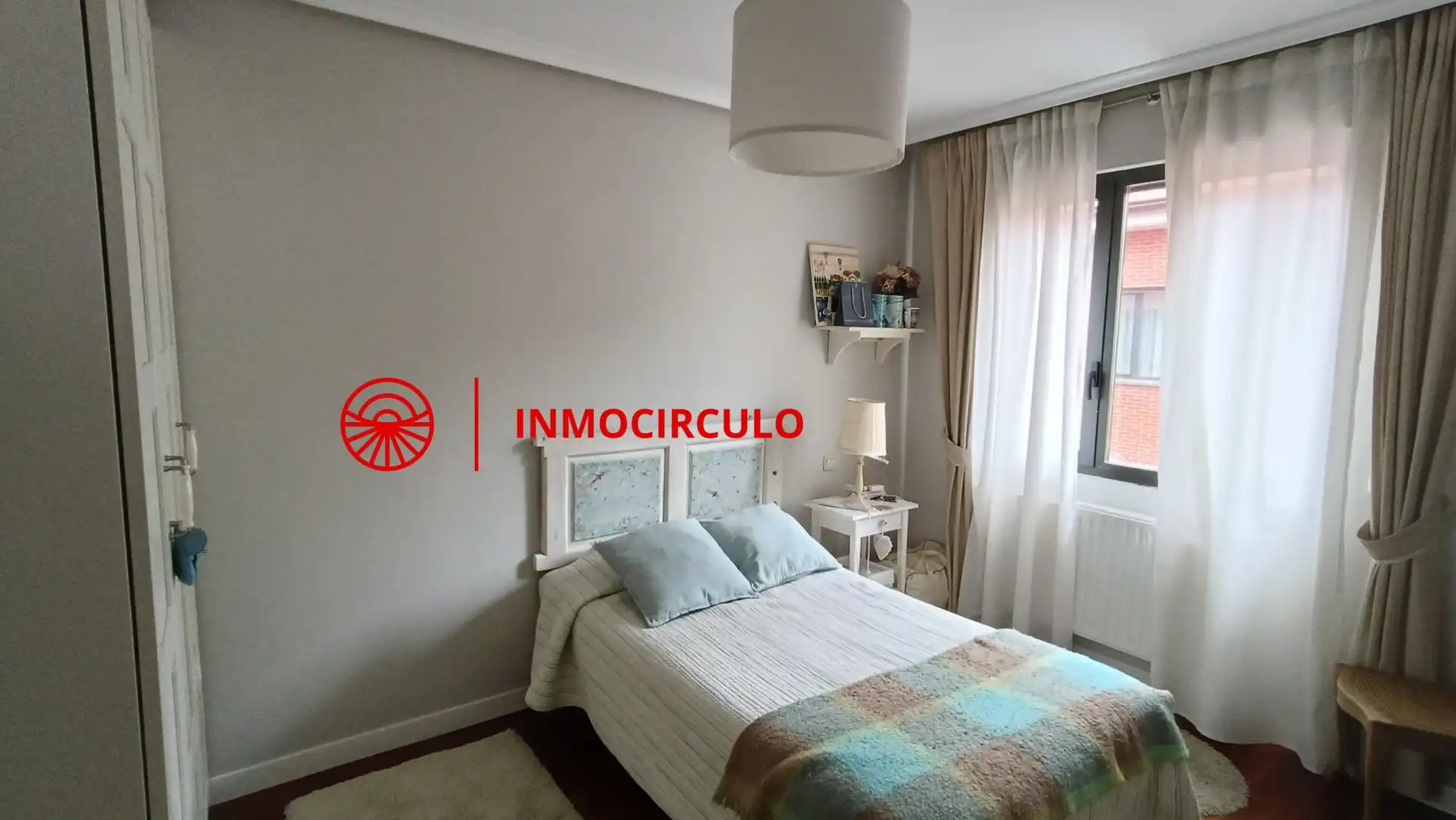 Bedroom of Detached homes for sale in Burgos  with Heating, Private garden and Terrace