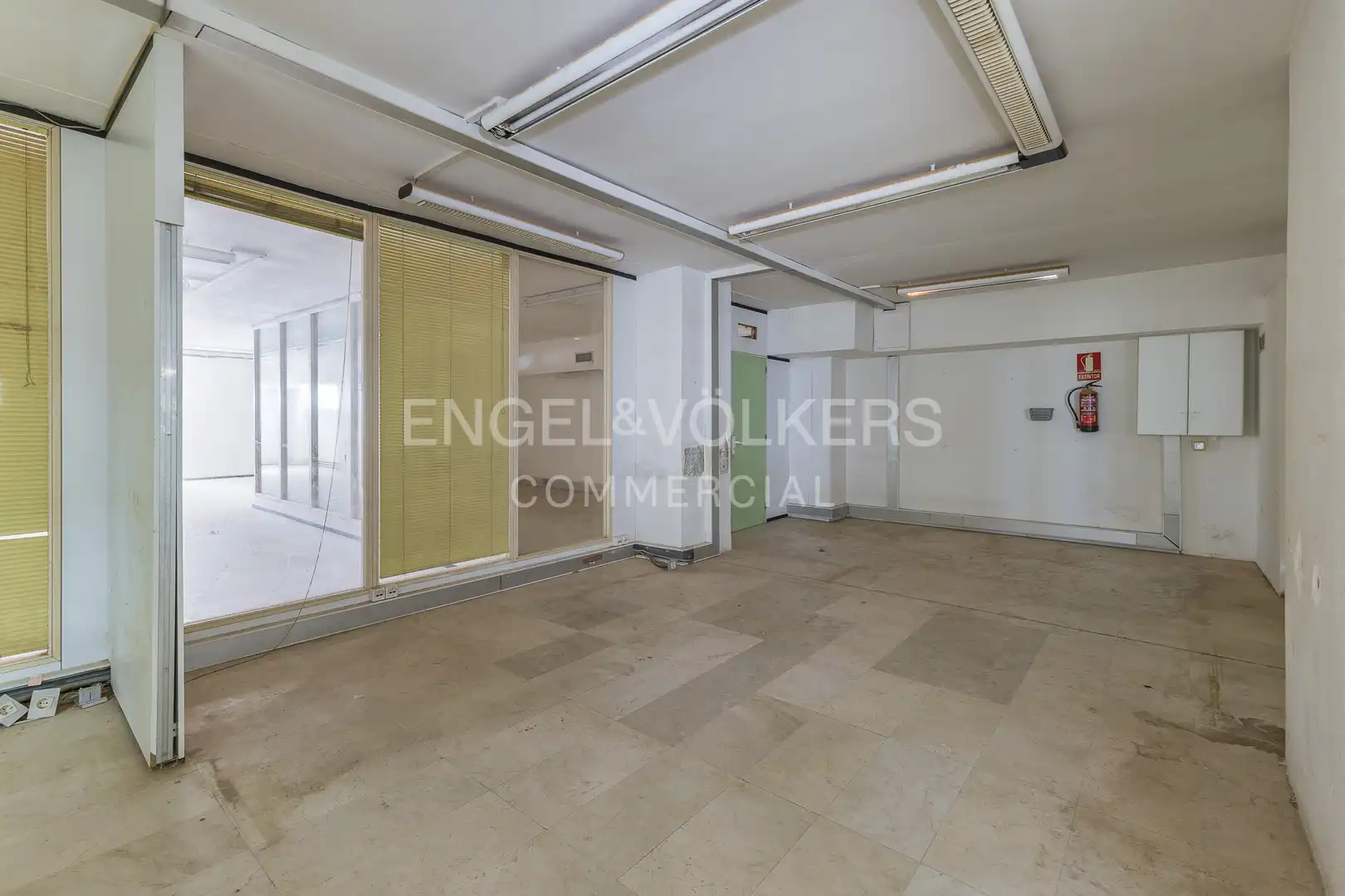 Oficina en venta en Esplugues de Llobregat