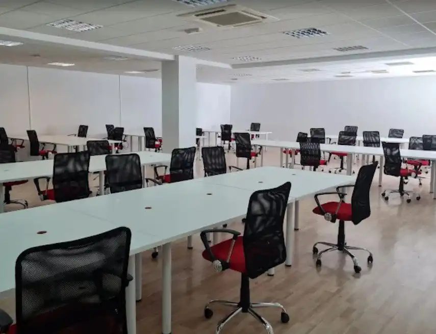Office space to rent in Edificio CEG, imagen 2
