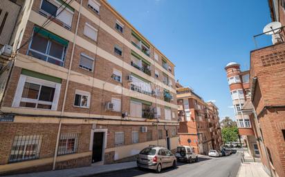 Vista exterior de Pis en venda en Linares
