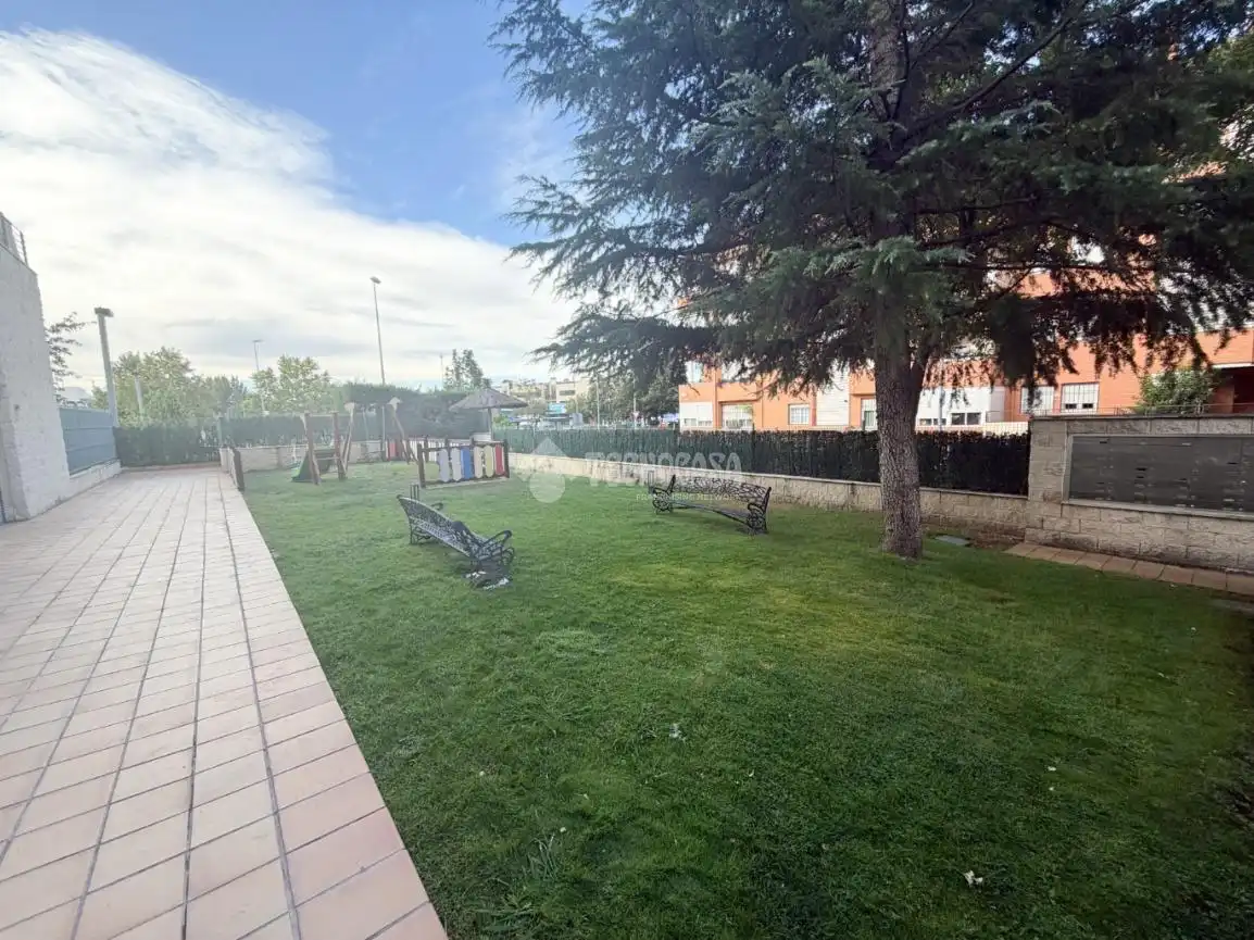 Piso de alquiler en Los Valles