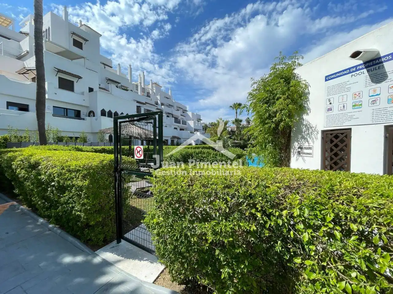 Exterior view of Apartments for sale in Estepona  with Air Conditioner, Private garden and Terrace