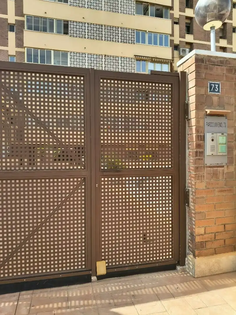 Vista exterior de Pis de lloguer en Alicante / Alacant amb Aire condicionat, Calefacció i Terrassa