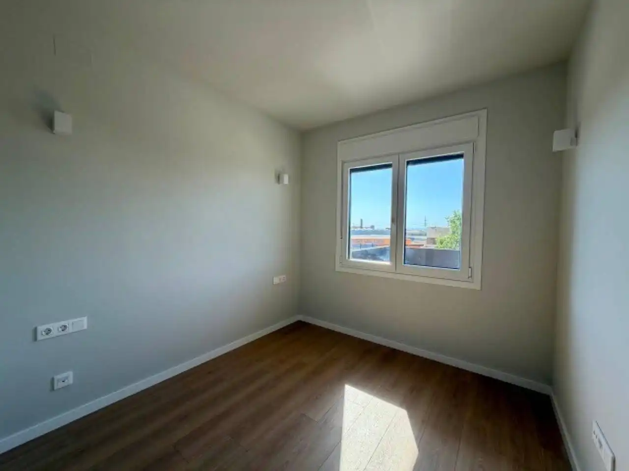 Wohnung zur Miete in Avenida Jaume I, Sant Pere Nord