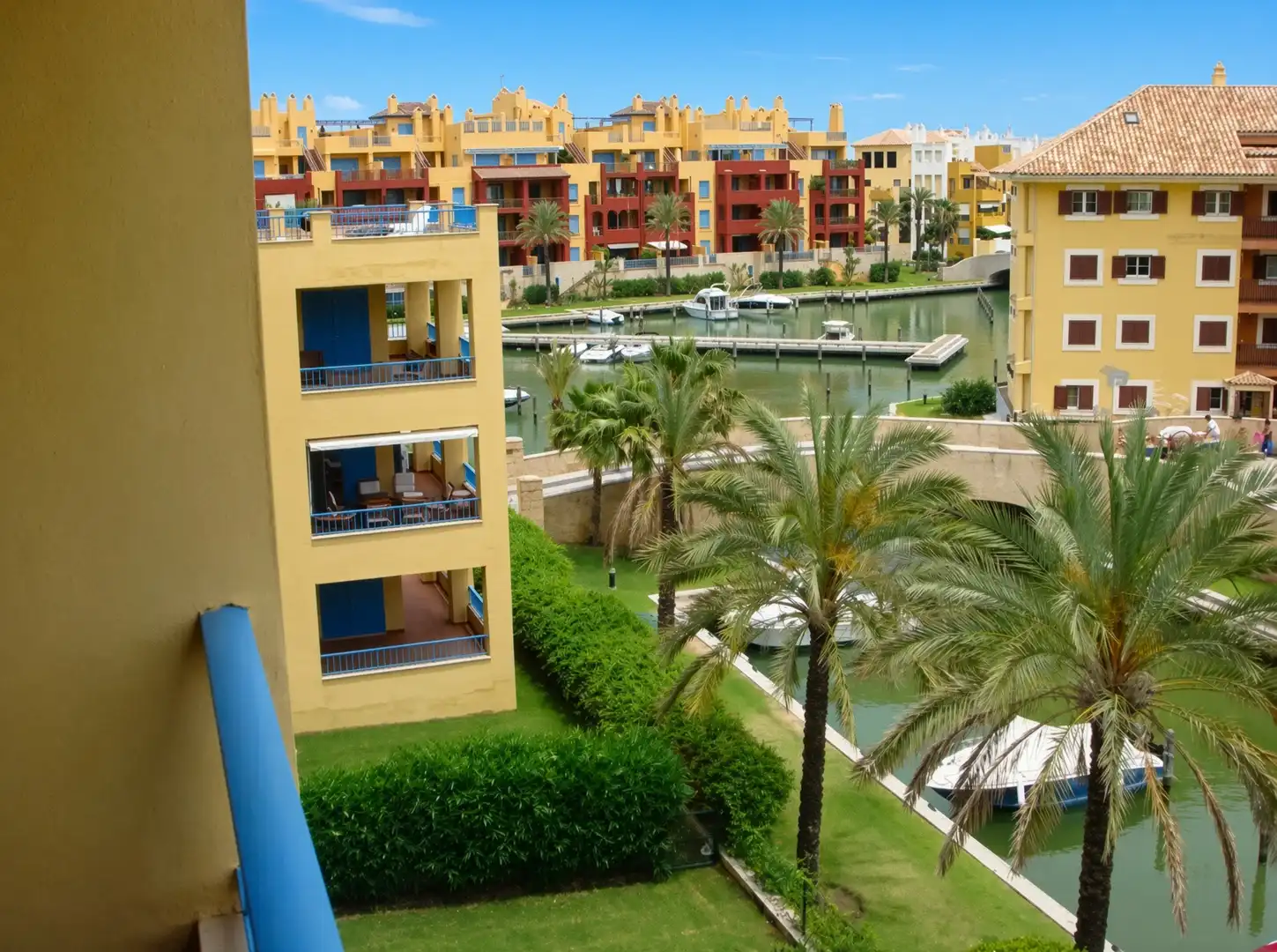 Apartament amb piscina en venda a Puerto de Sotogrande - La Marina