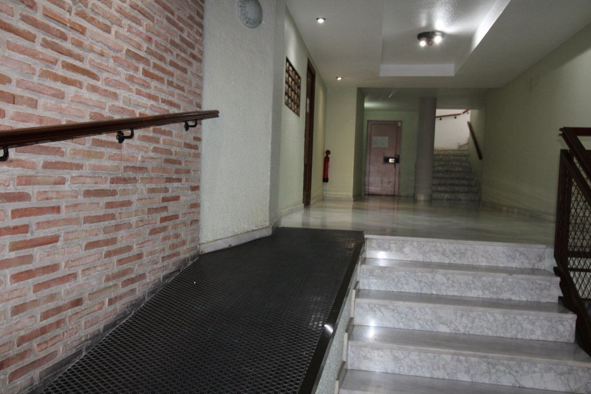 Flat for sale in Torrevieja  with Furnished and Balcony